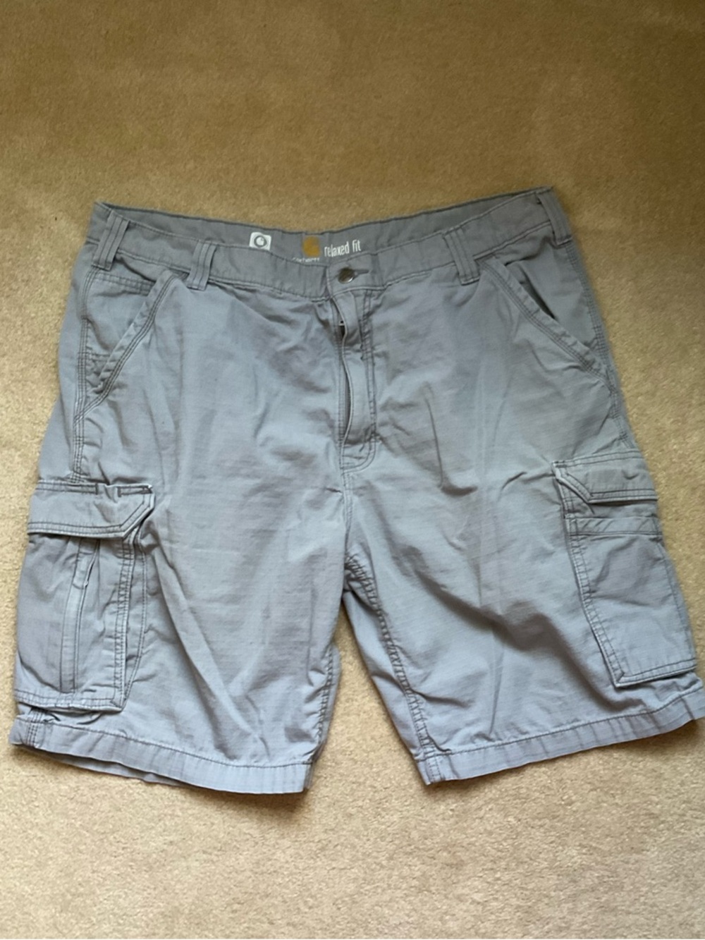 Carhartt ripstop fabric Men's Gray Cargo Shorts with Multiple Pockets 19.5”b9.5”